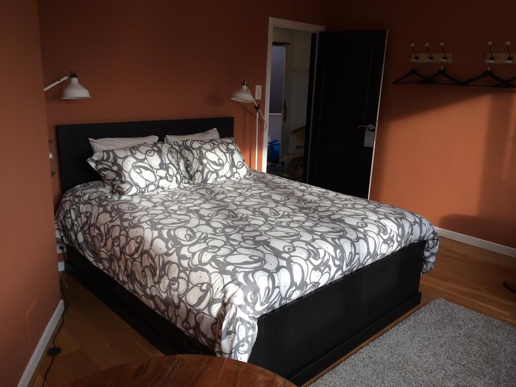 Fenêtre sur Tilff Chambre photo